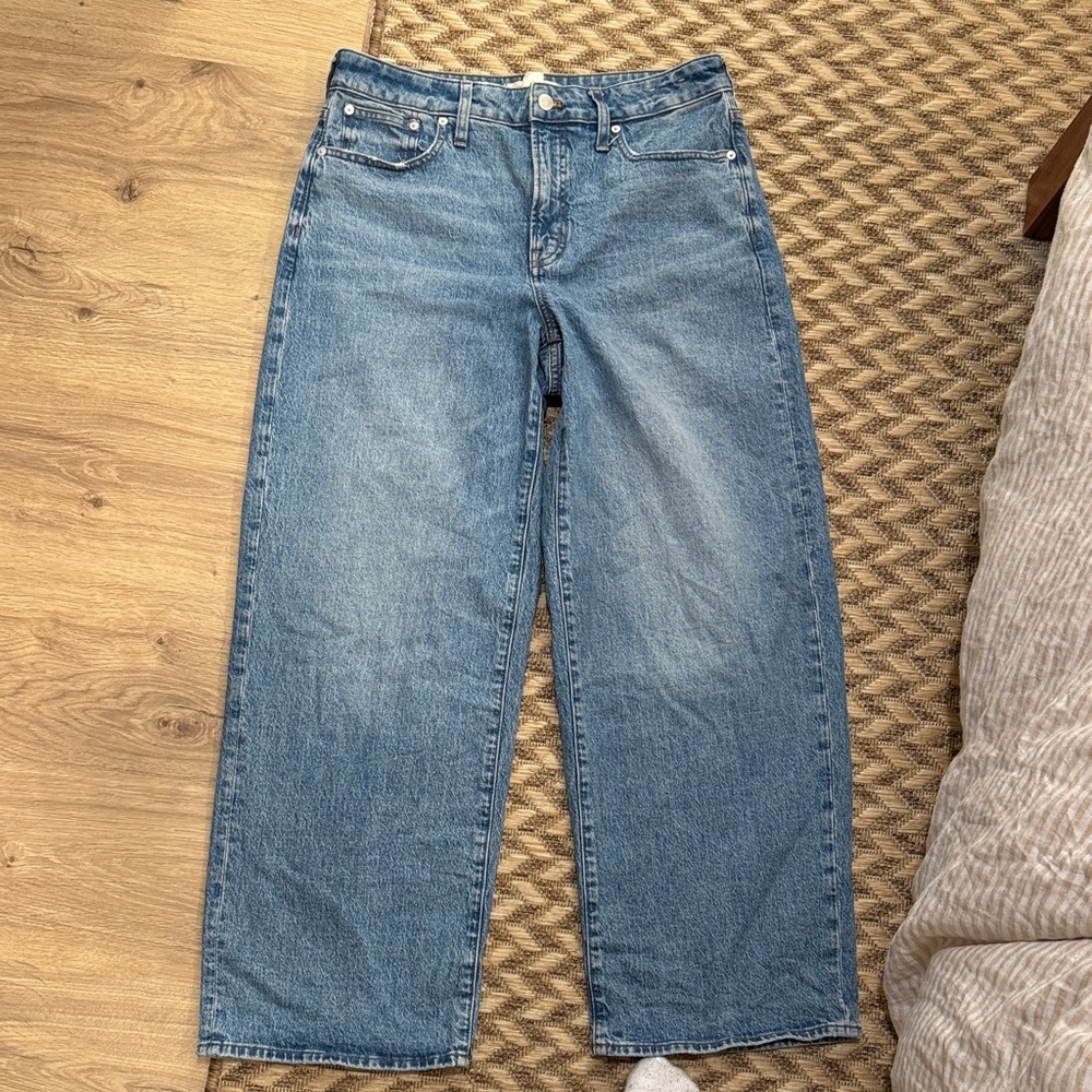 Curvy perfect vintage wide leg Madewell jean